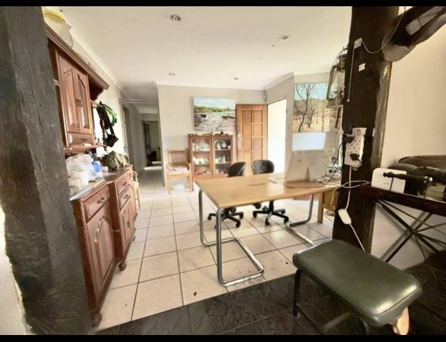 3 BEDROOM HOUSE FOR SALE IN MINNEBRON